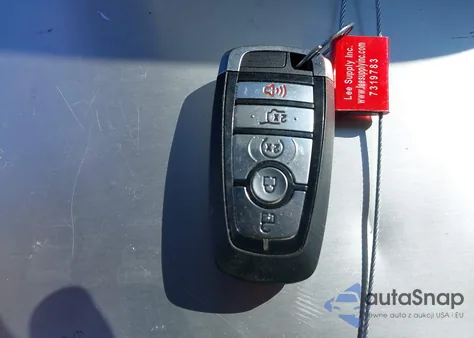 2024 Ford Escape St-Line z USA, uszkodzony, nr VIN 1FMCU0MZ1RUA16977